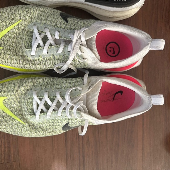 Men’s Nike “invincible run 3” gym shoes x 2 - Picture 3 of 5